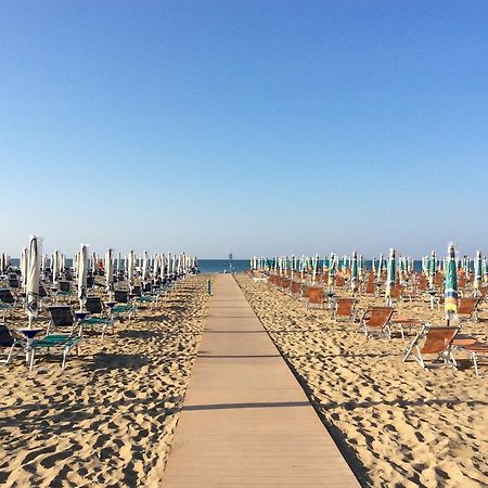 Appartamenti Nasse Bibione Buitenkant foto