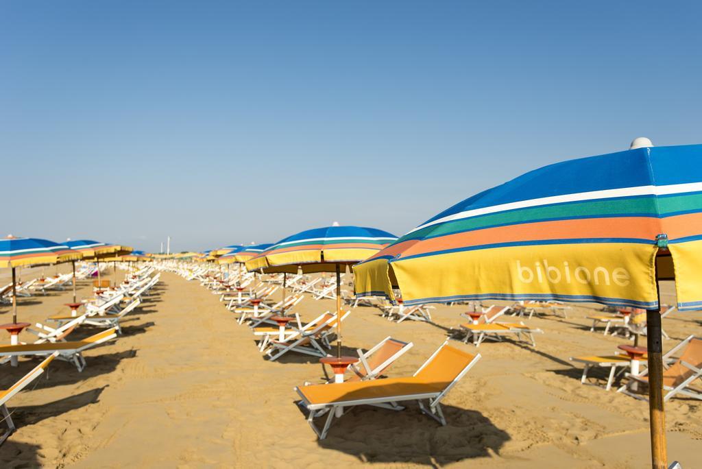 Appartamenti Nasse Bibione Buitenkant foto